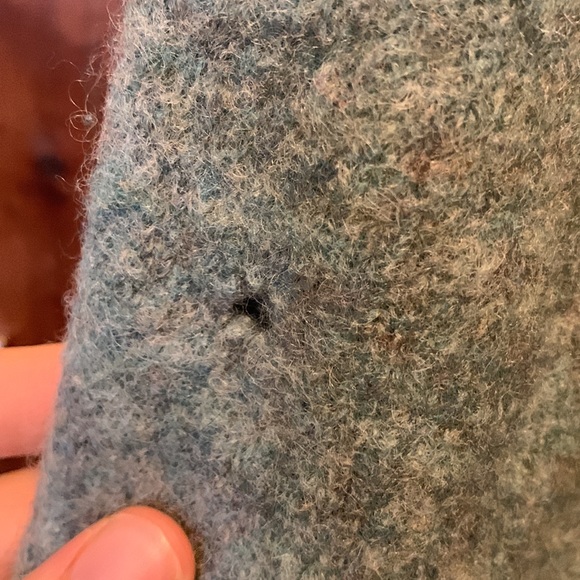 Cozy Wool Van Heusen Sweater Small - Picture 4 of 4